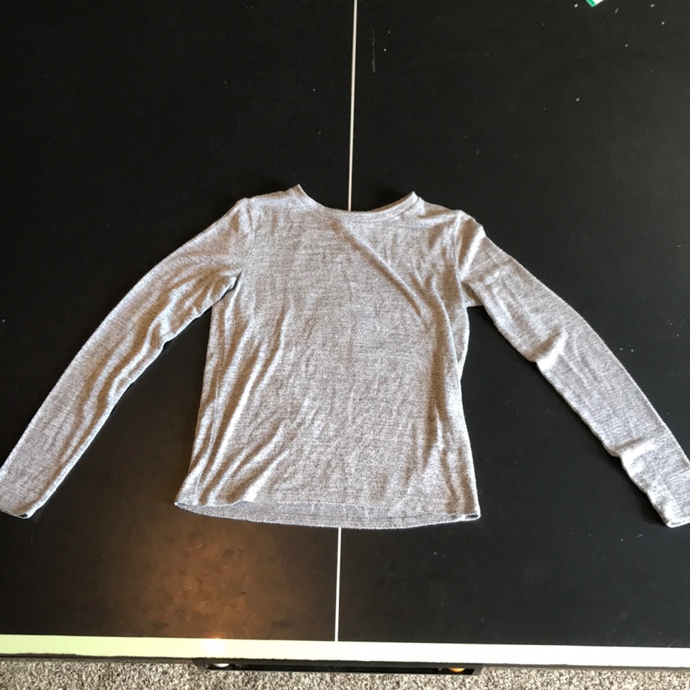 Forever 21 grey shirt